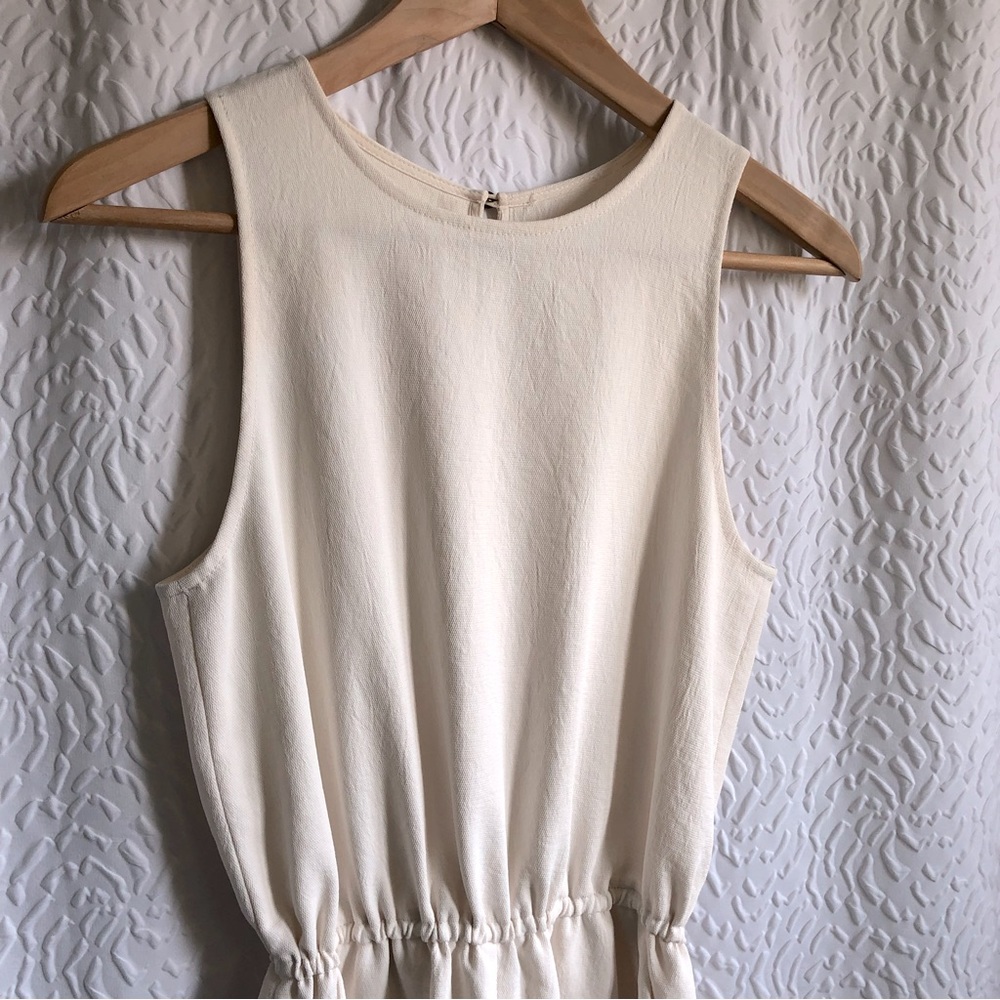 Aritzia Wilfred Light Birch Cinch-Waist 2 Pocket Criss-cross Back Rive Romper - Picture 6 of 16